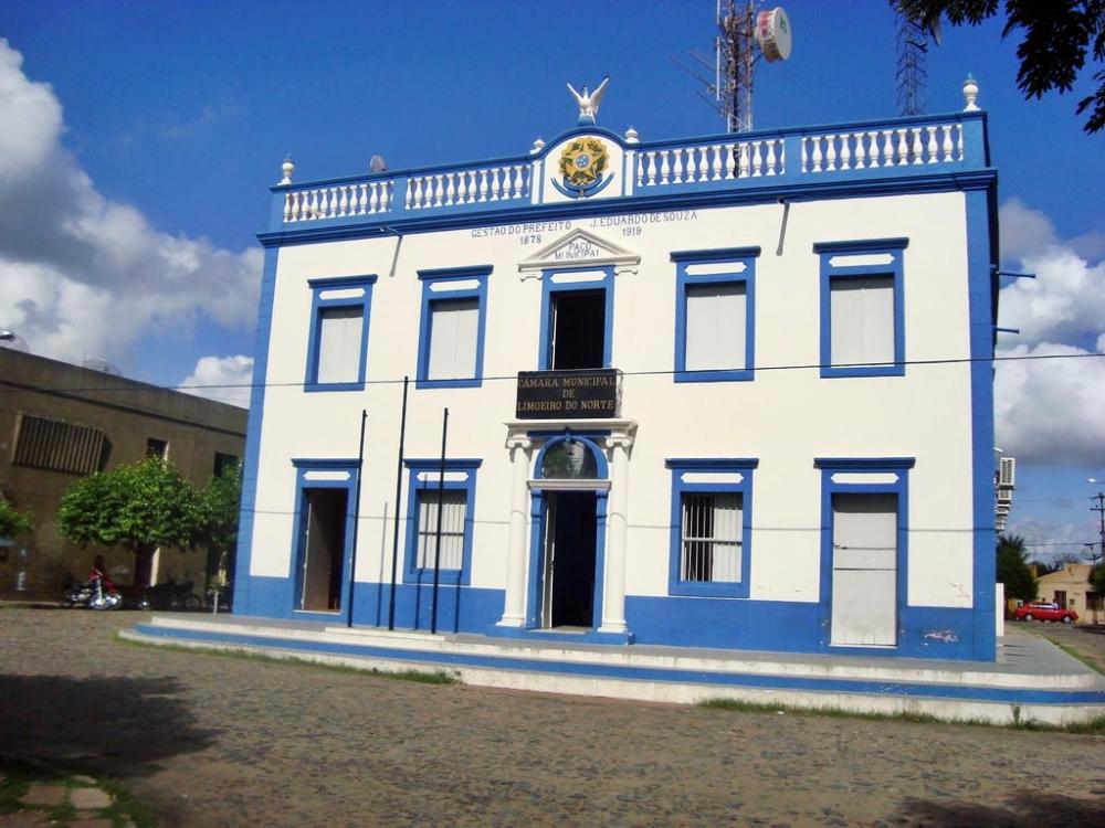 Fachada da Câmara Municipal de Limoeiro do Norte