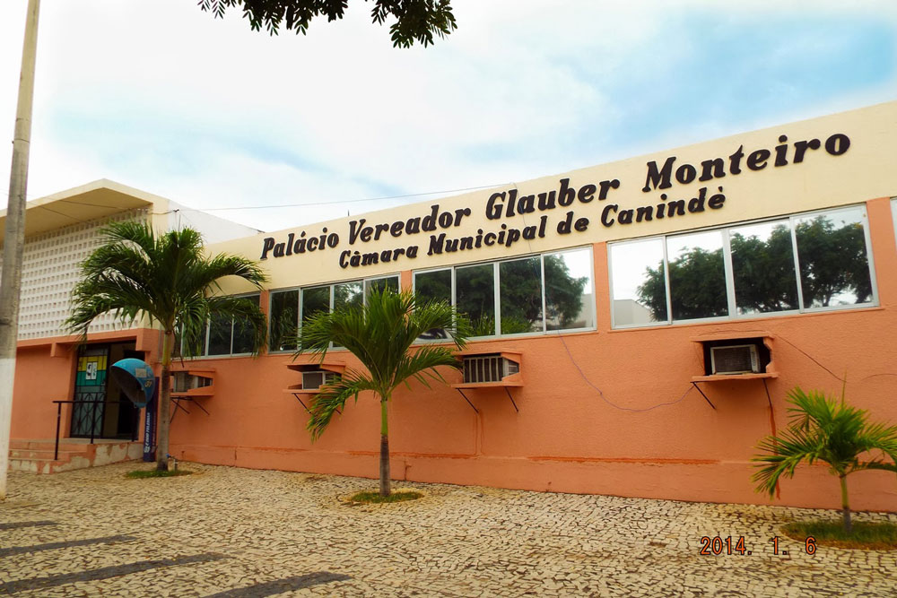 Prédio da Câmara Municipal de Canindé