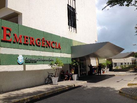 Fachada Hospital Geral de Fortaleza